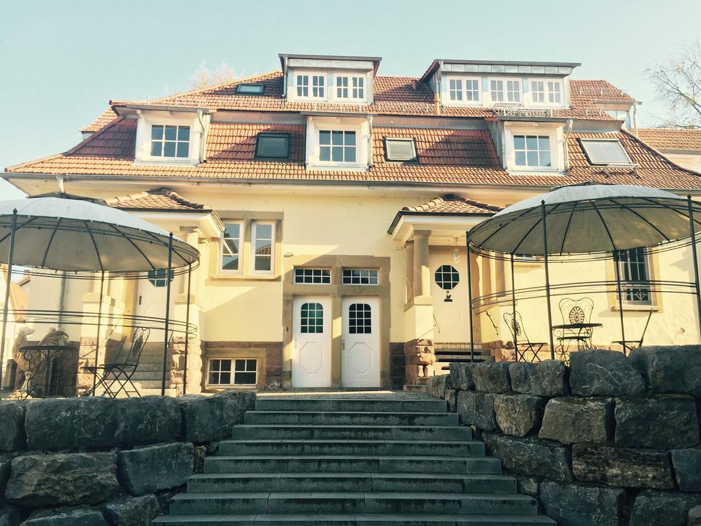Hotel Hahn Gondelsheim Bagian luar foto