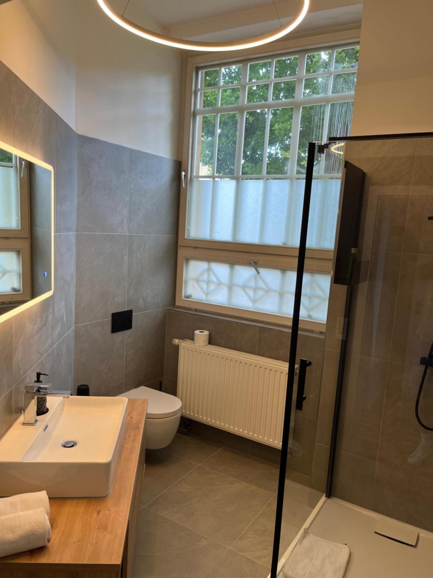 Hotel Hahn Gondelsheim Ruang foto