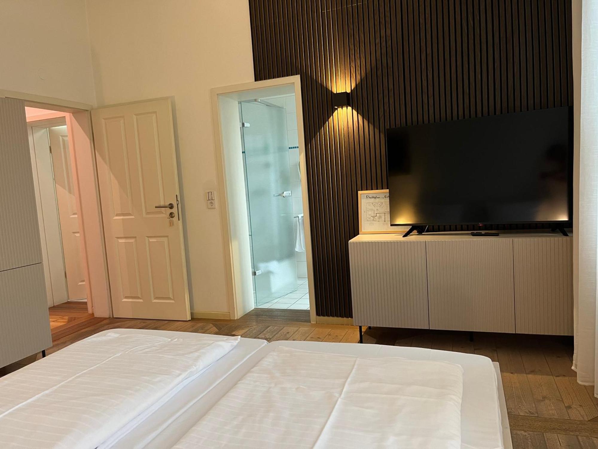 Hotel Hahn Gondelsheim Ruang foto